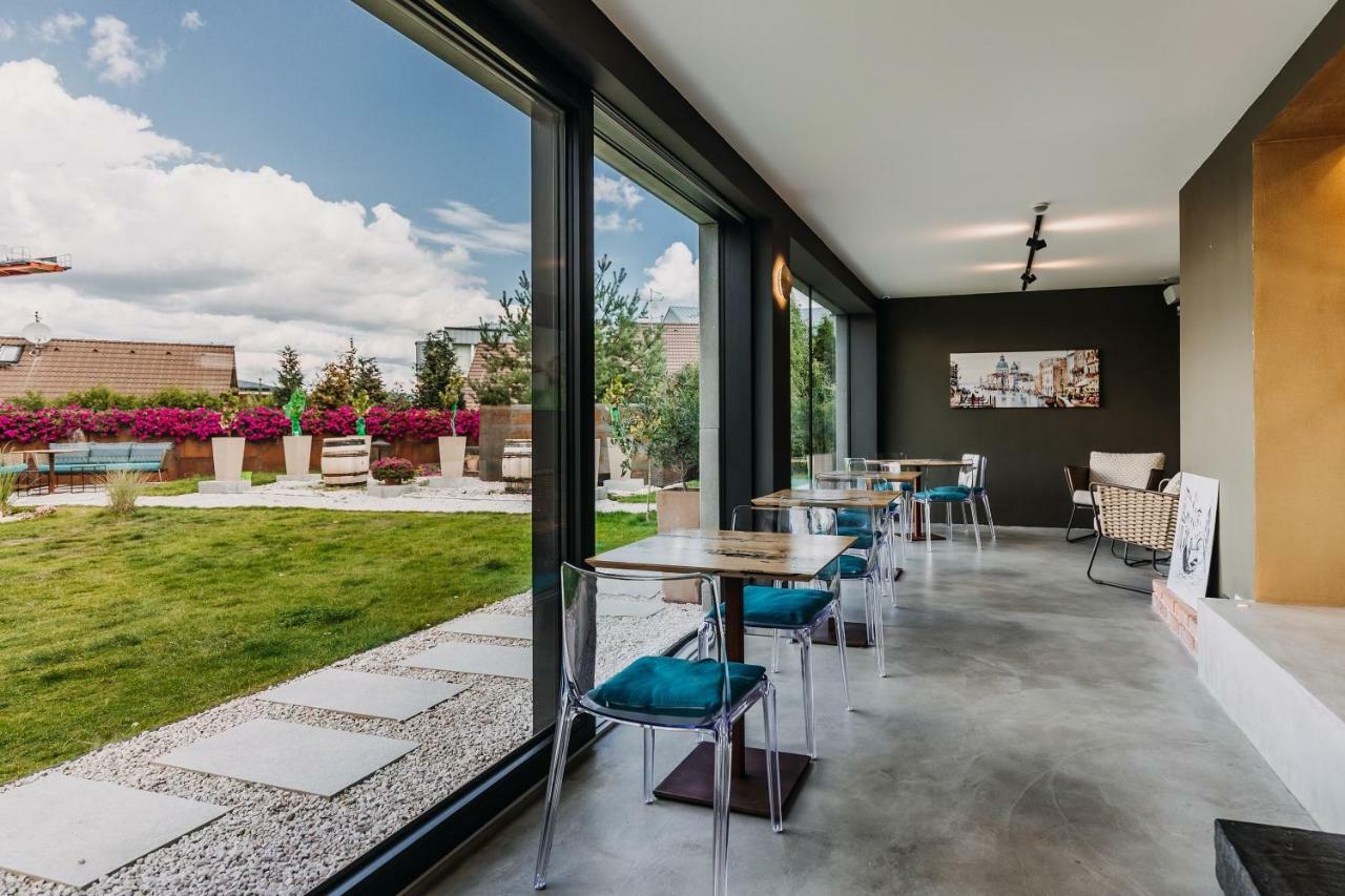 Villa Bricola - Boutique Apartments Карловы Вары Экстерьер фото