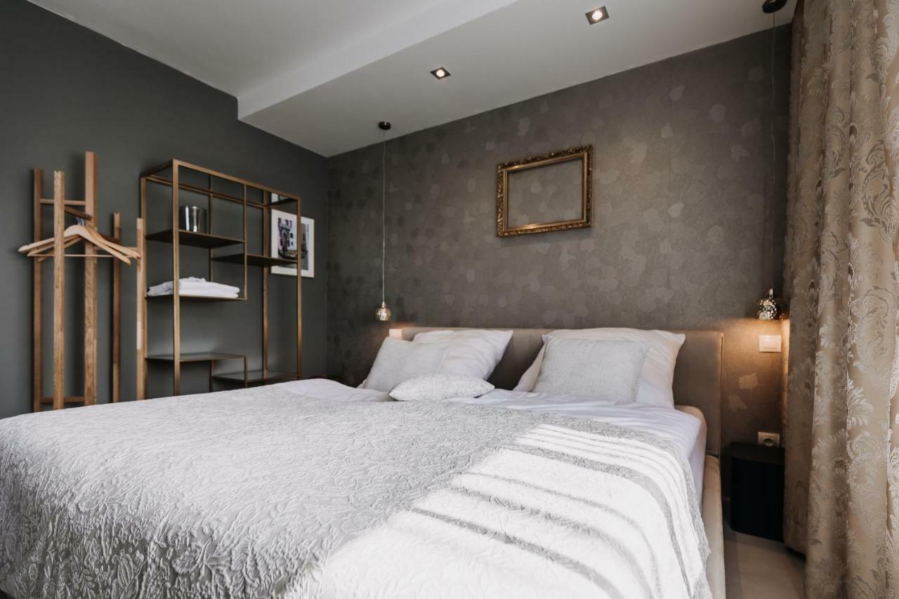 Villa Bricola - Boutique Apartments Карловы Вары Экстерьер фото